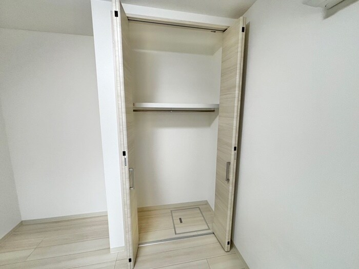 物件内観写真10　(収納)