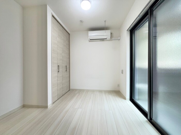 物件内観写真11　(居室)