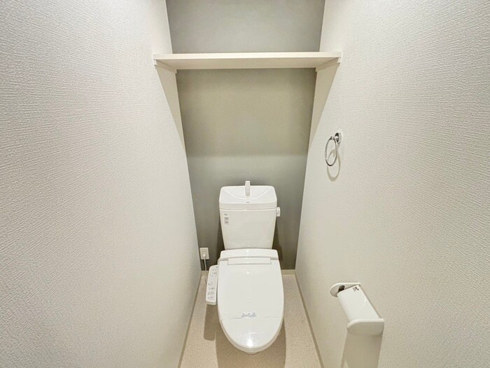 物件内観写真14　(トイレ)