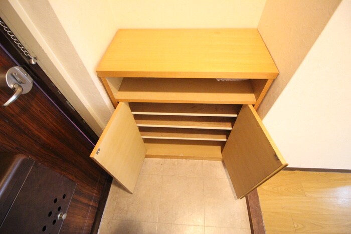 物件内観写真16　(靴箱)