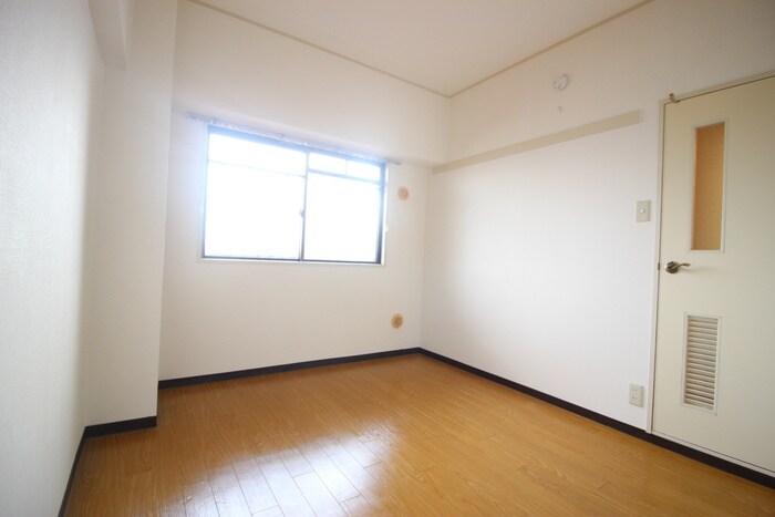 物件内観写真19　(居室)