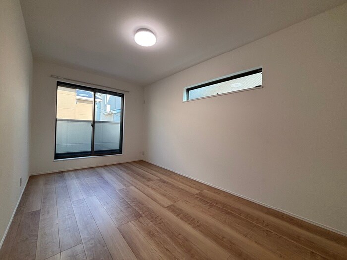 物件内観写真11　(居室)