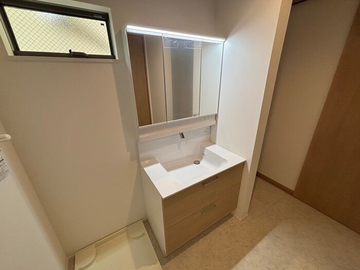 物件内観写真14　(洗面)