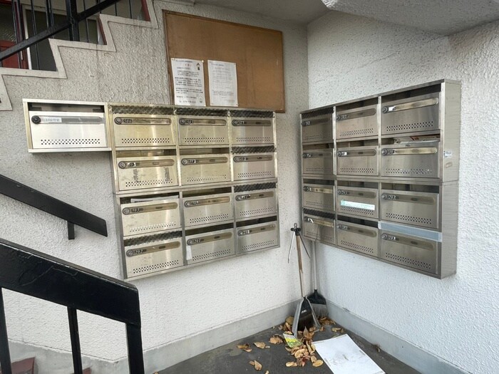 物件外観写真4　(建物設備)