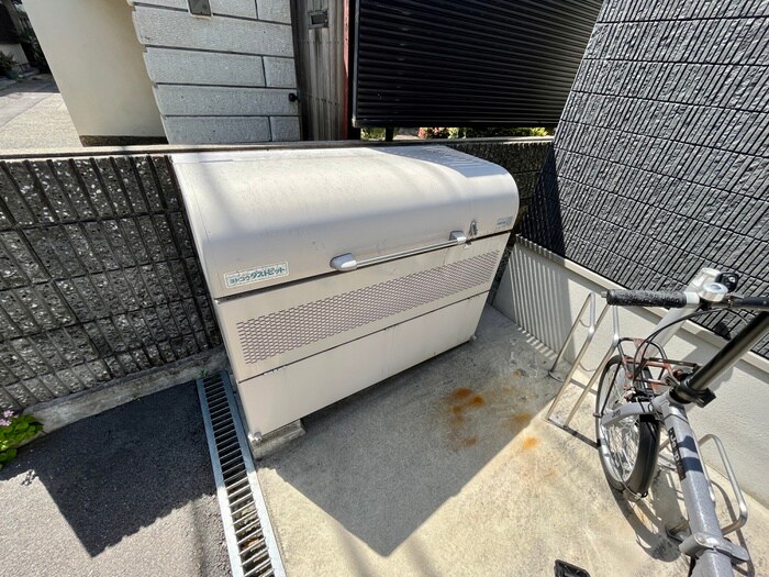 物件外観写真6　(建物設備)