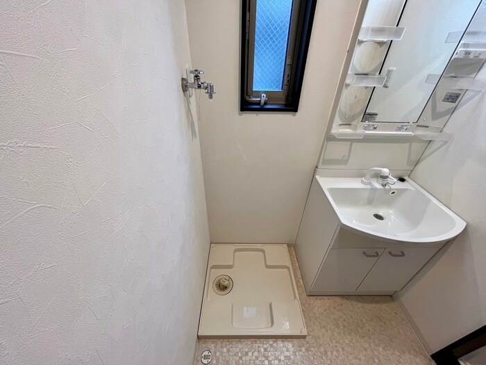 物件内観写真19　(洗濯機置場)