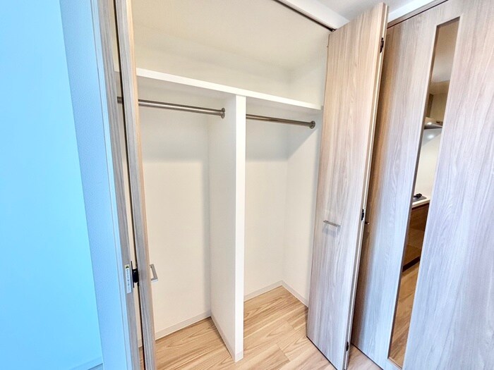 物件内観写真12　(収納)