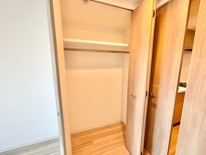 物件内観写真12　(収納)
