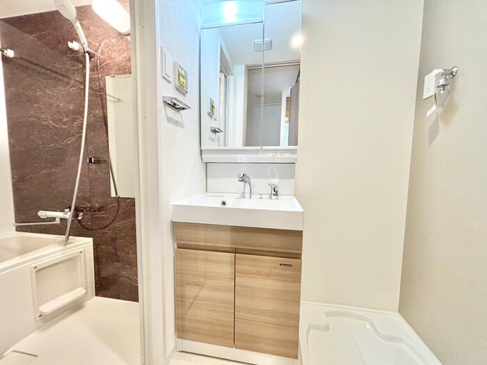 物件内観写真15　(洗面)