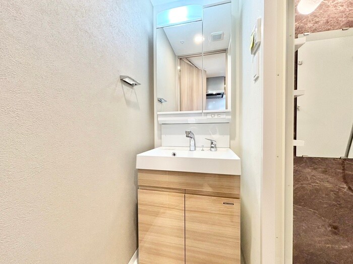 物件内観写真15　(洗面)