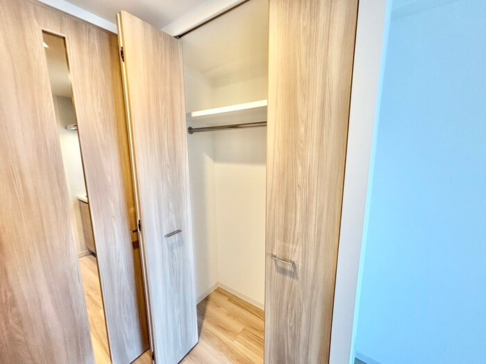 物件内観写真16　(収納)