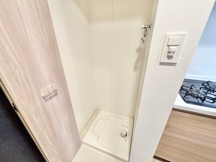 物件内観写真19　(洗濯機置場)