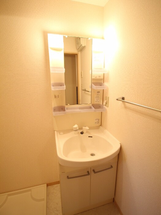 物件内観写真11　(洗面)