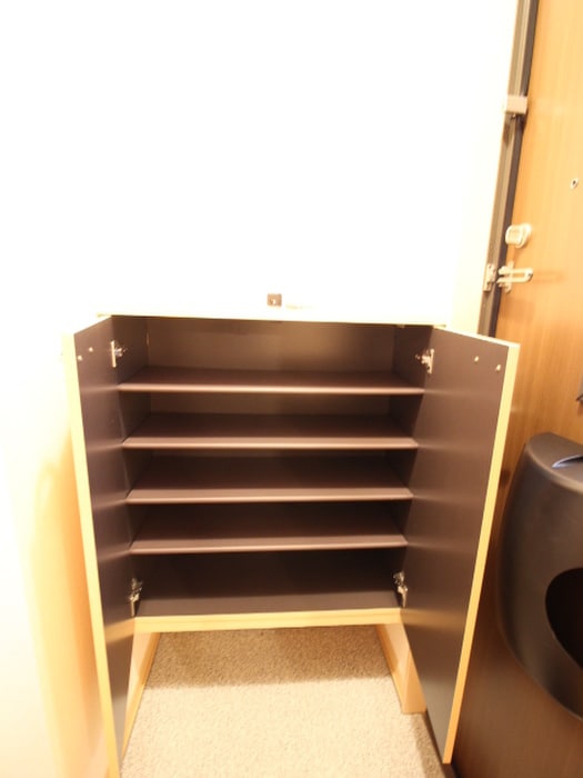 物件内観写真18　(靴箱)