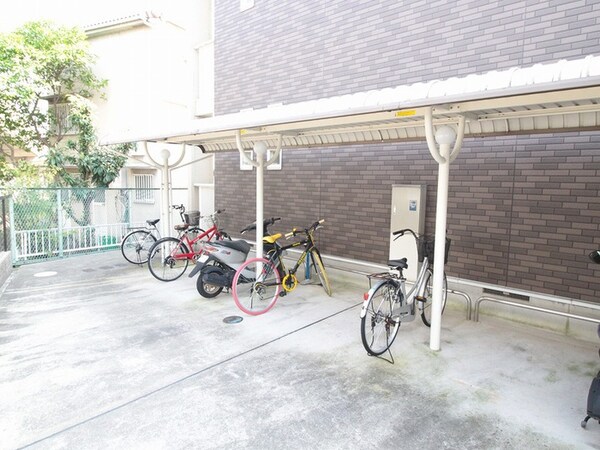 駐輪場