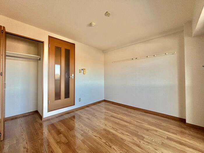 物件内観写真17　(居室)