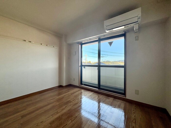 物件内観写真18　(居室)