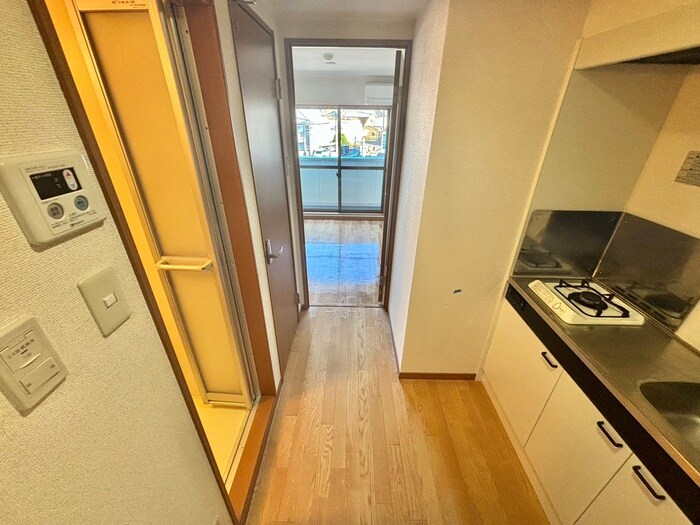 物件内観写真19　(廊下)