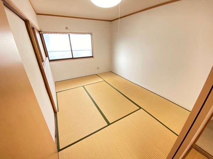 物件内観写真7　(居室)