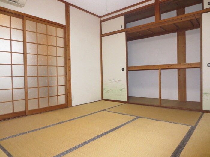 物件内観写真9　(居室)