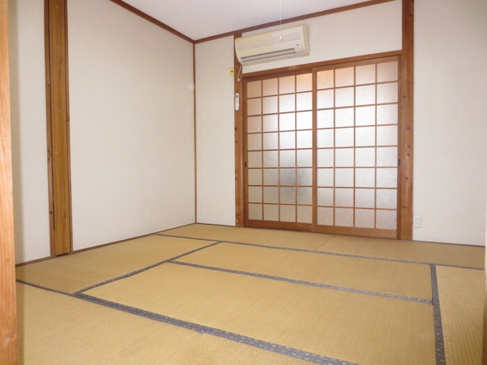 物件内観写真14　(居室)