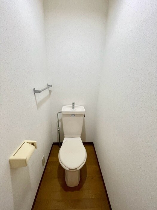 物件内観写真11　(トイレ)