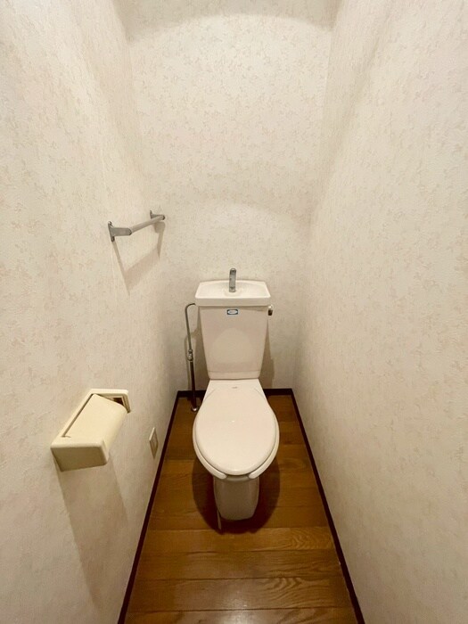 物件内観写真11　(トイレ)