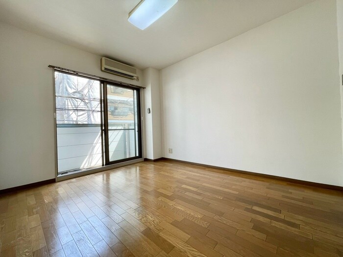 物件内観写真22　(居室)