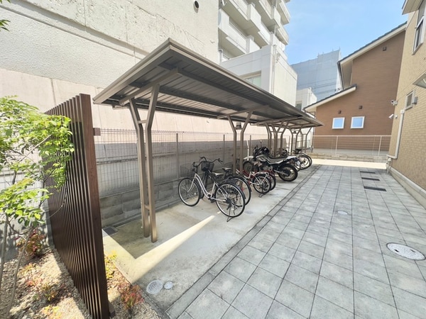 駐輪場