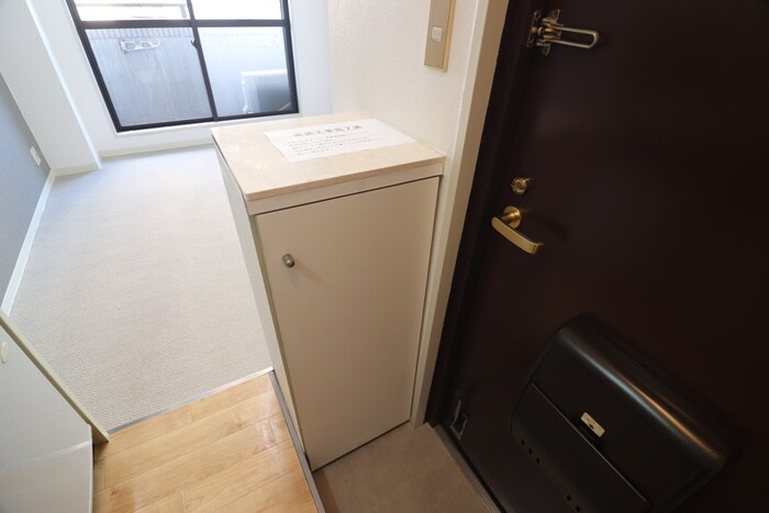 物件内観写真18　(靴箱)