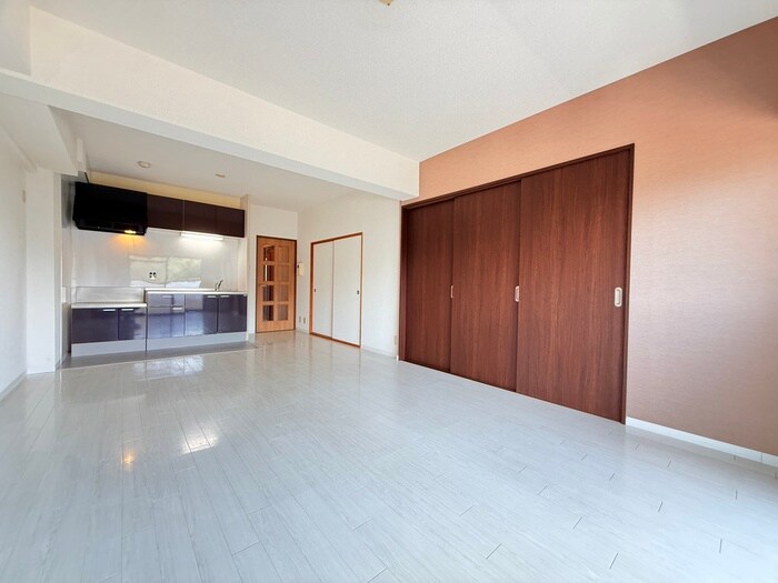 物件内観写真7　(居室)