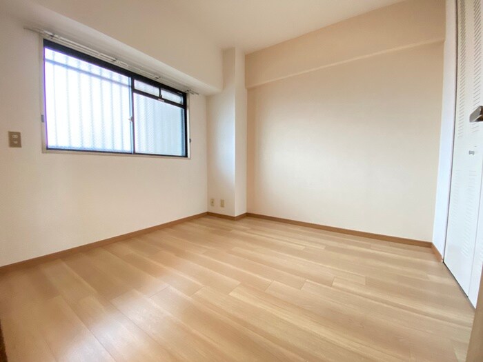 物件内観写真11　(居室)