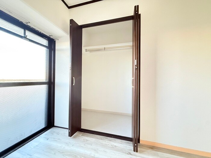 物件内観写真15　(収納)