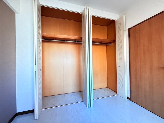 物件内観写真18　(収納)