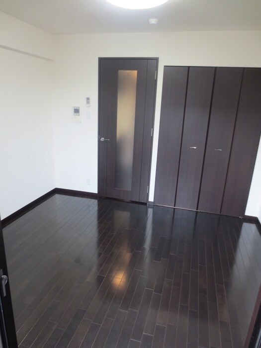 物件内観写真15　(居室)