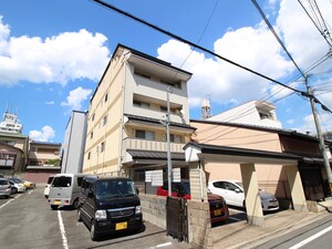 サンワルツ外観写真