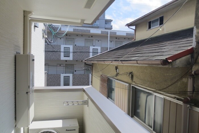 物件内観写真16　(室内からの展望)