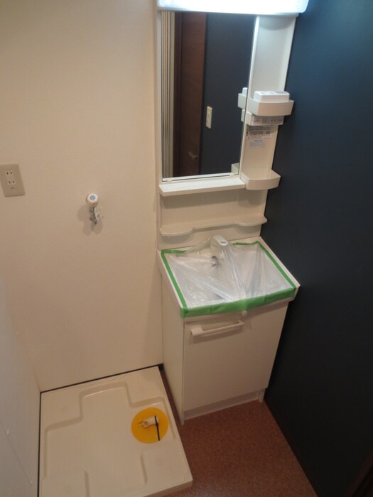 物件内観写真13　(洗面)