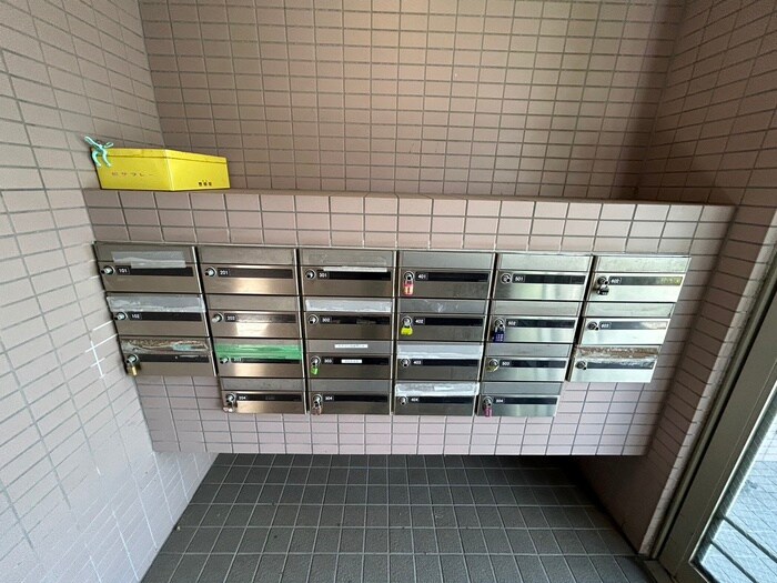 物件外観写真6　(建物設備)