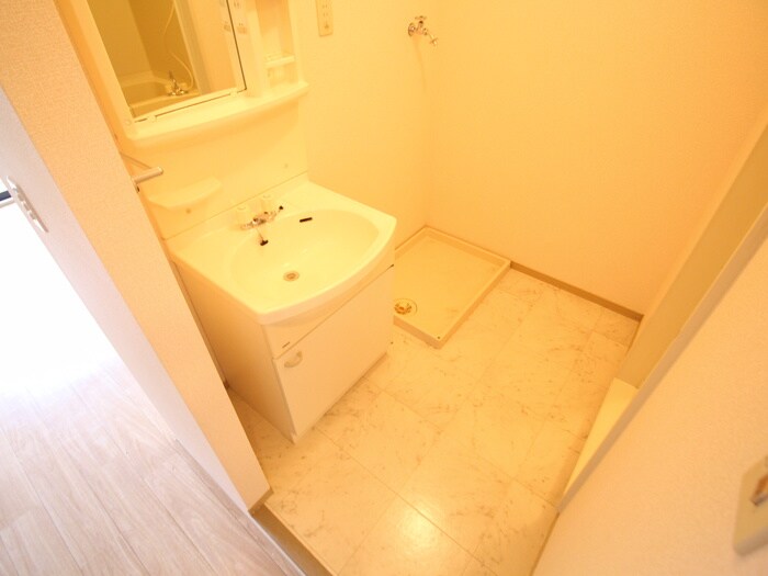 物件内観写真9　(洗面)