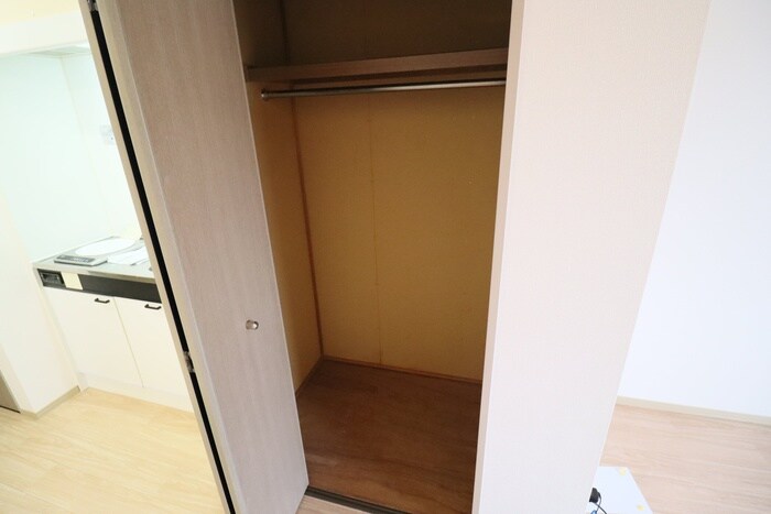 物件内観写真13　(収納)