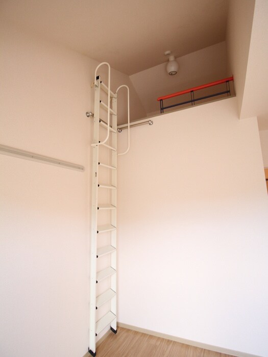 物件内観写真17　(ロフト)