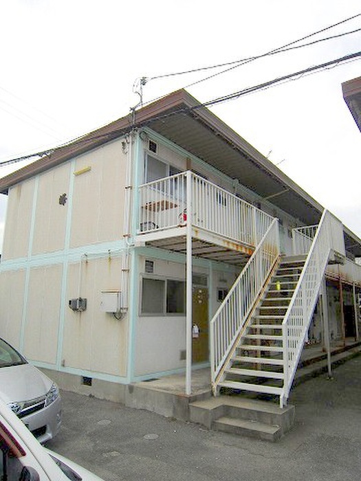 ハイツ峰東棟