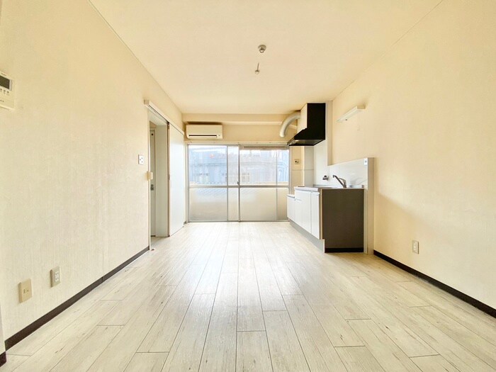 物件内観写真9　(居室)