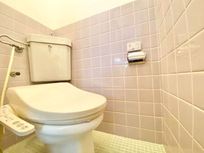 物件内観写真14　(トイレ)