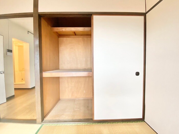 物件内観写真18　(収納)