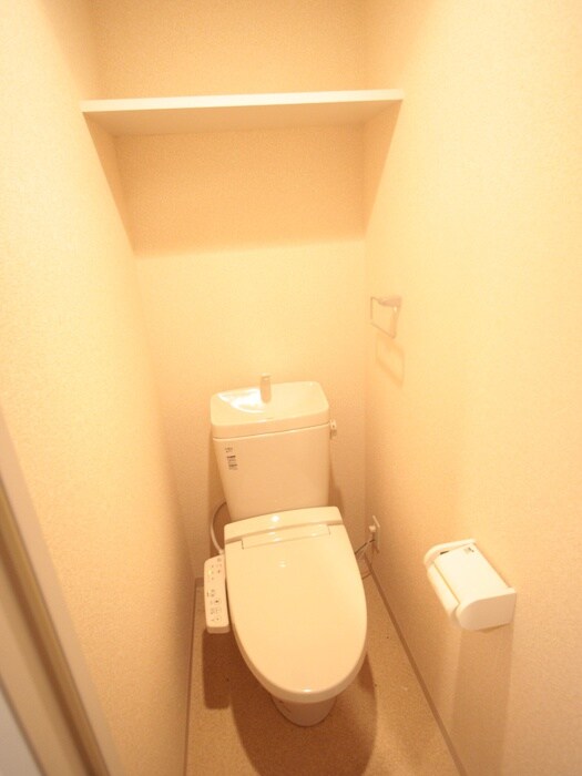 物件内観写真9　(トイレ)