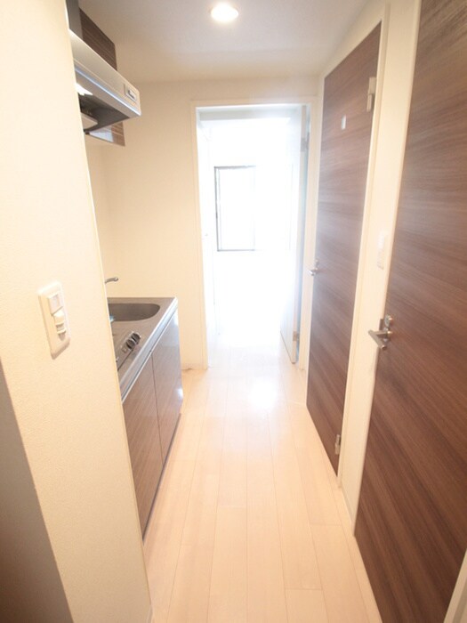 物件内観写真9　(廊下)