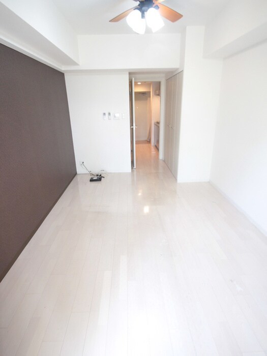 物件内観写真19　(居室)