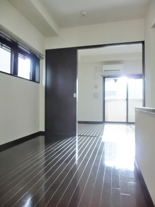 物件内観写真5　(居室)